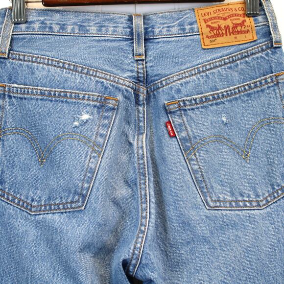 Levis 501 Womens Jeans 24x26 Distressed Button Fly High Rise Straight Go‎ See - Picture 5 of 8